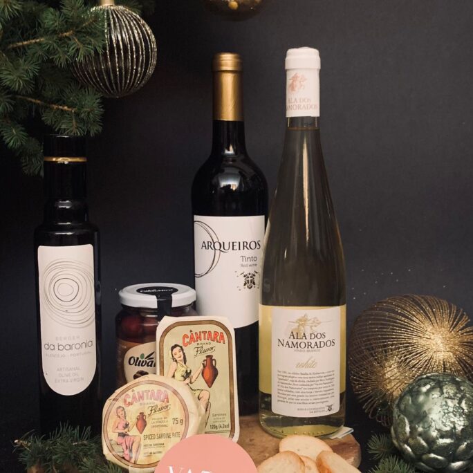 kerst cadeau wijnbox brons, kerst cadeau wijnbox, Importeur unieke wijnen Portugal,, wijnboxen als relatiegeschenk ala dos namorados arqueiros